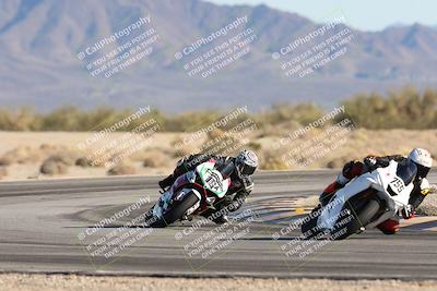 media/Dec-06-2025-CVMA (Sat) [[4a896cc04c]]/Race 8- Formula 40 MW and LW/